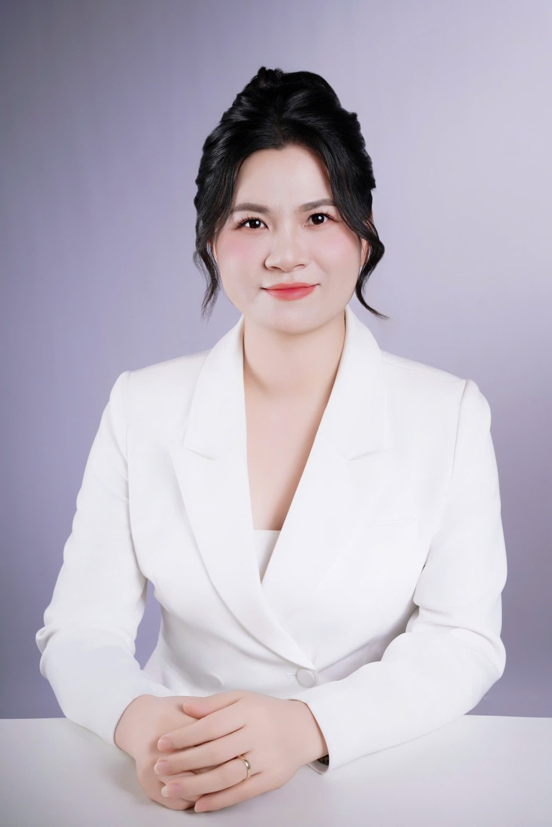Coach Hoàng Thu Hà, người đồng hành chương trình Vận Hành Dòng Tiền 21 Ngày